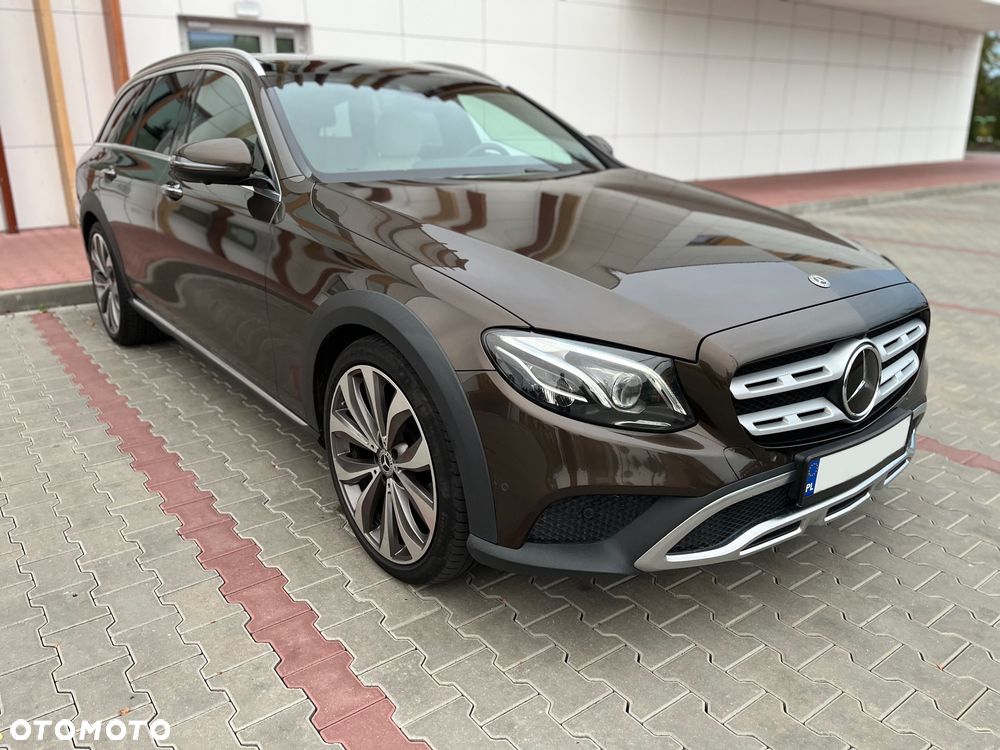 Mercedes-Benz Klasa E 220 d 4-Matic All-Terrain - 5