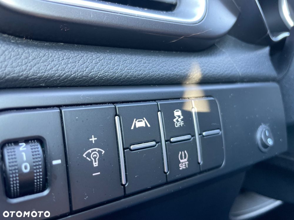 Kia Ceed 1.5 T-GDI M - 30