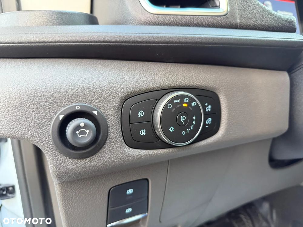 Ford Transit VAN - 11