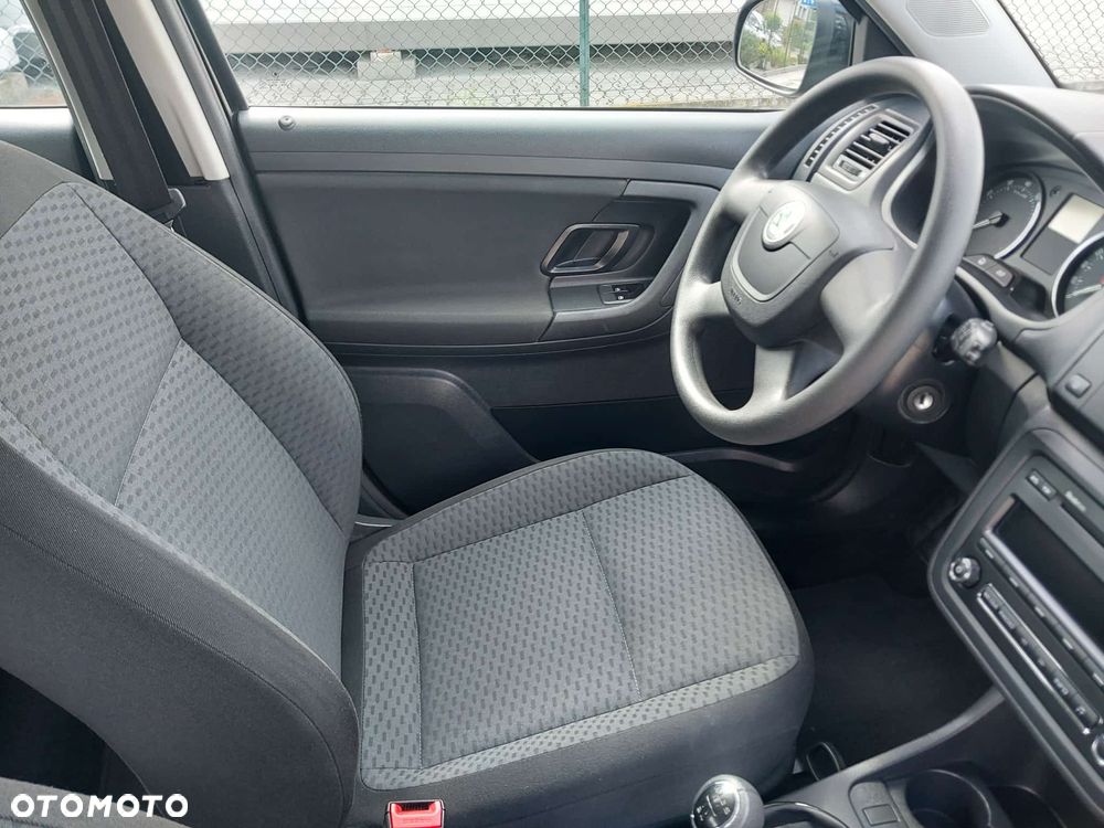 Skoda Fabia 1.2 HTP Ambition - 14