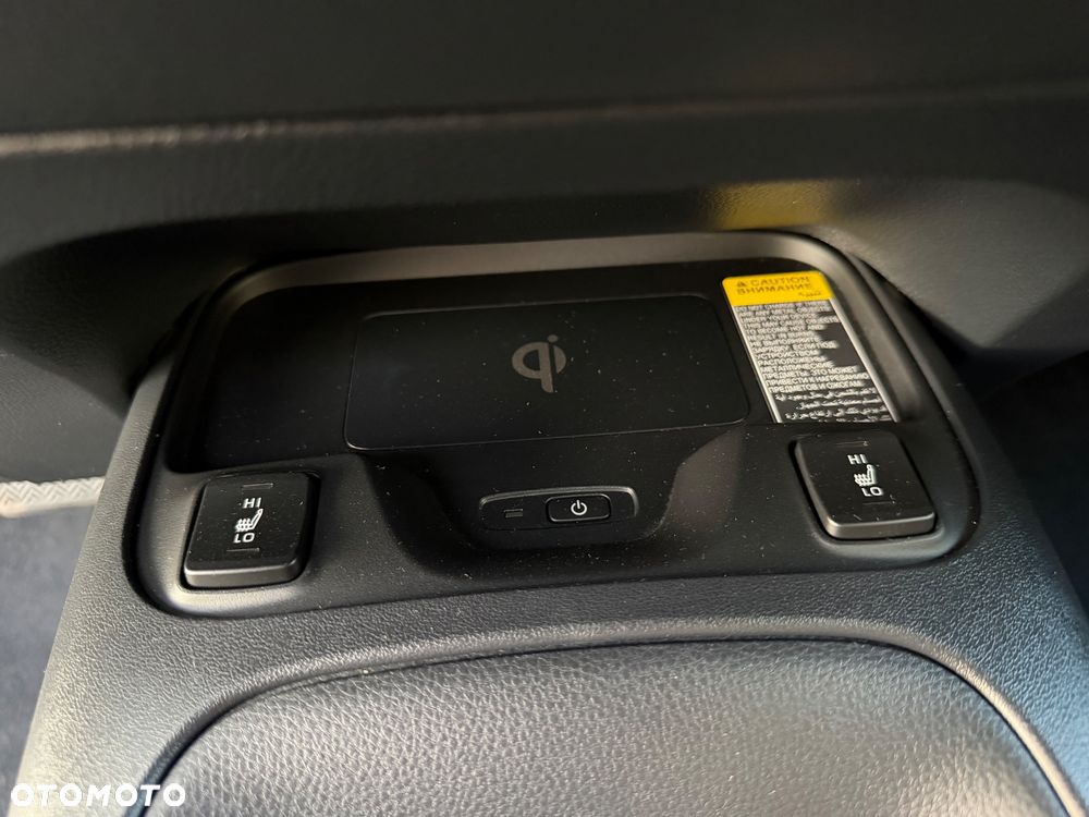 Toyota Corolla 2.0 Hybrid Executive - 30
