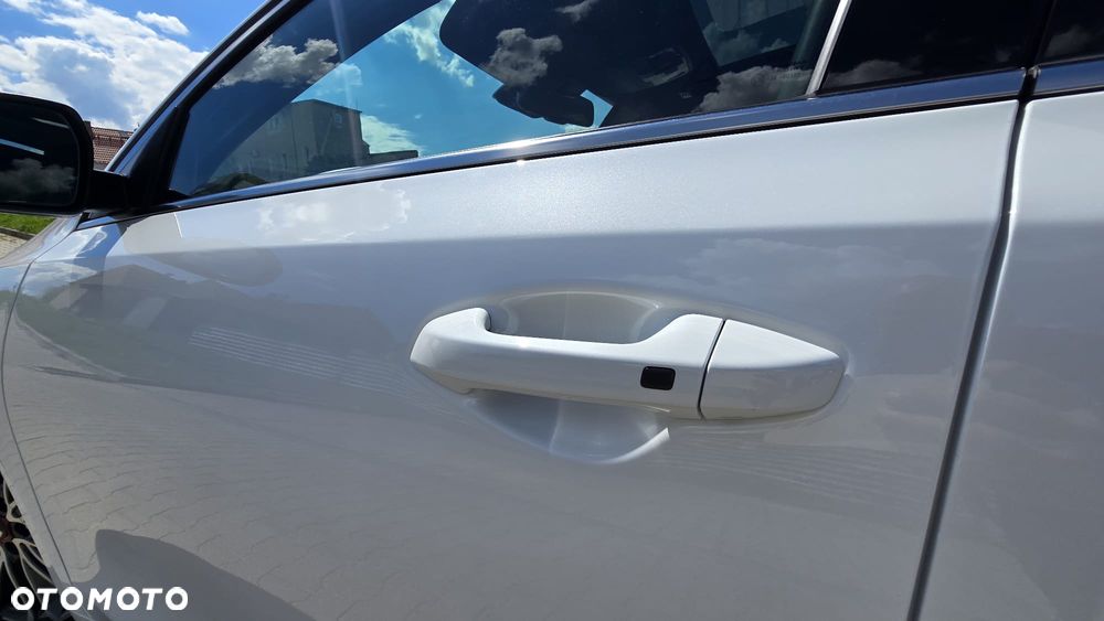 Kia ProCeed 1.5 T-GDI DCT7 OPF GT LINE - 10
