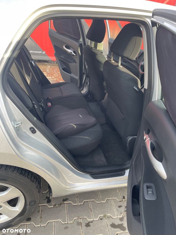 Toyota Auris - 6