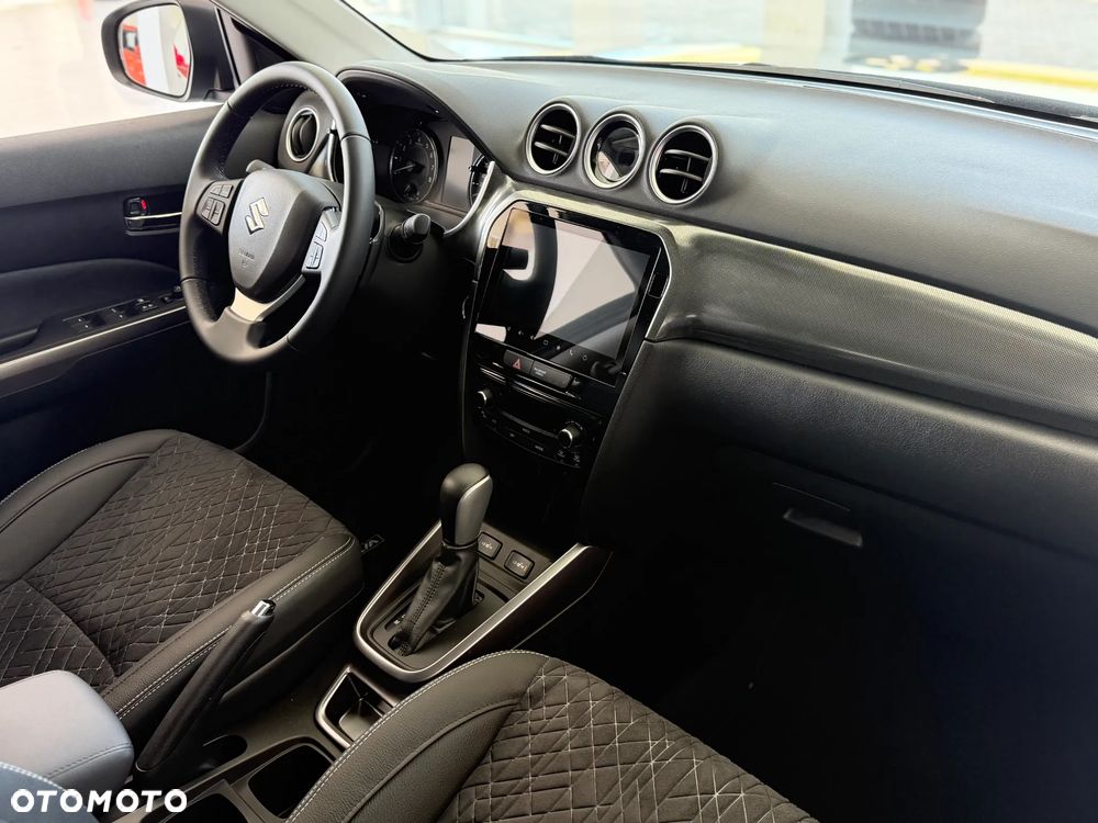 Suzuki Vitara 1.4 Boosterjet mHEV Elegance 2WD - 9