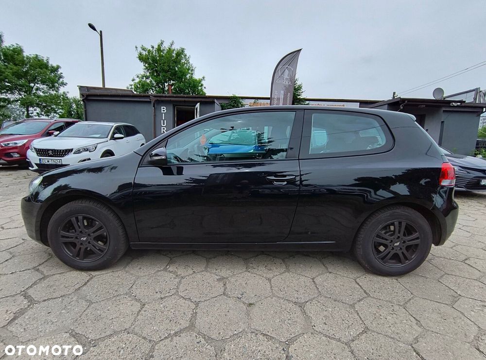 Volkswagen Golf - 8