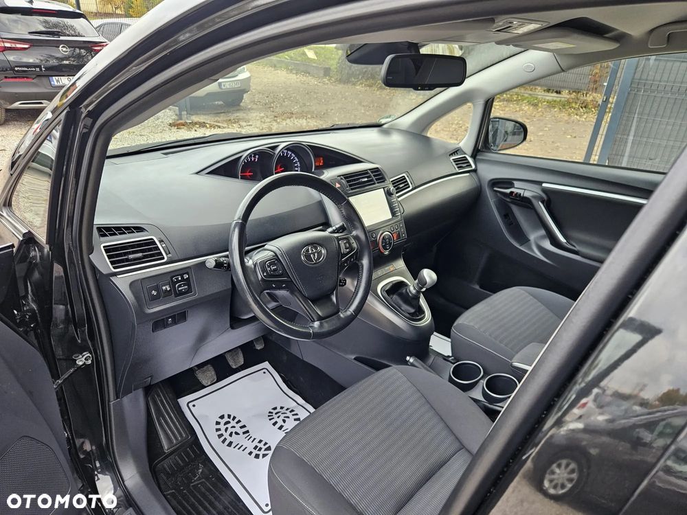 Toyota Verso 1.8 7-Sitzer Life - 18