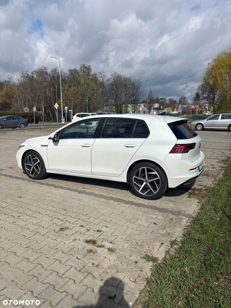 Volkswagen Golf 2.0 TDI SCR DSG Style - 6