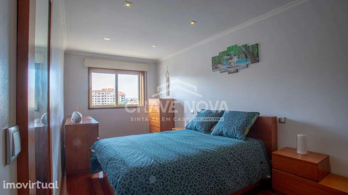 Apartamento T2 C/Varanda e Garagem Box - Grande imagem: 4/41