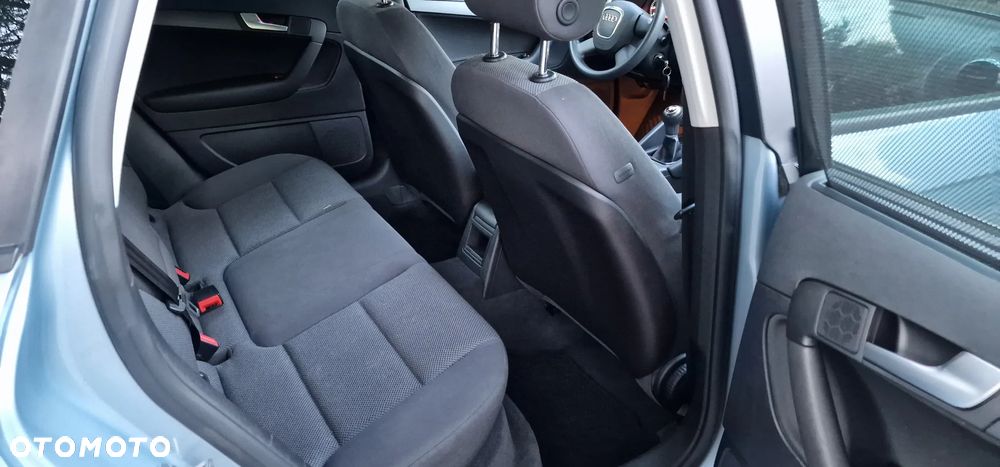 Audi A3 Sportback 1.6 Ambition - 19