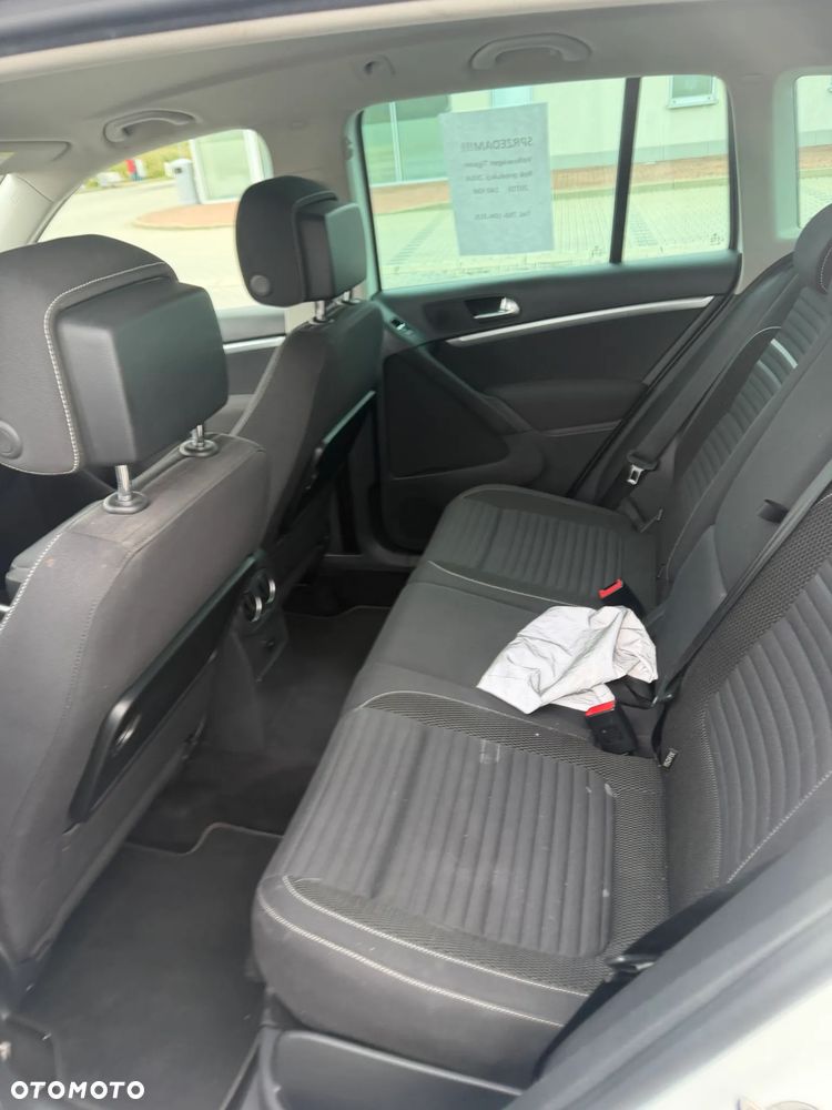 Volkswagen Tiguan 2.0 TDI Perfectline - 8