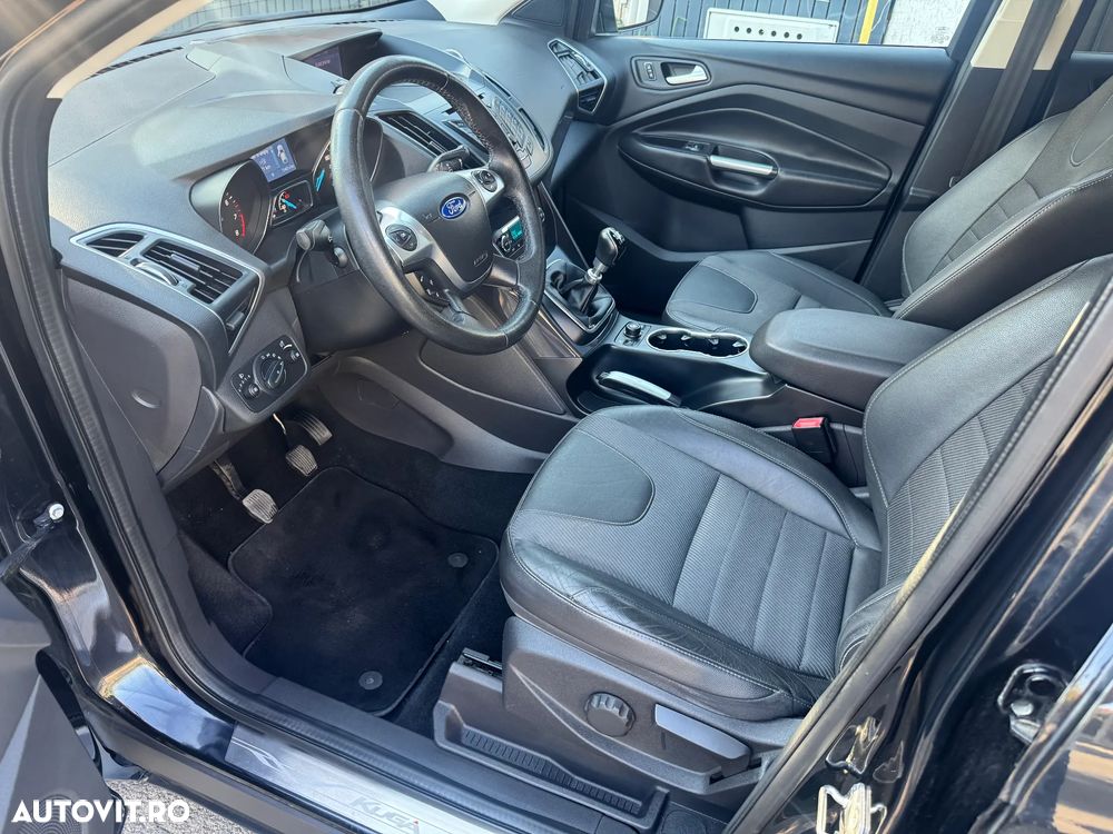 Ford Kuga 1.6 EcoBoost Start Stop 2WD Titanium - 6