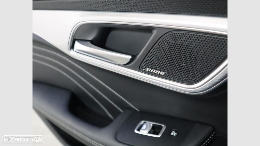 MG Marvel R 70 kWh AWD Performance - 13