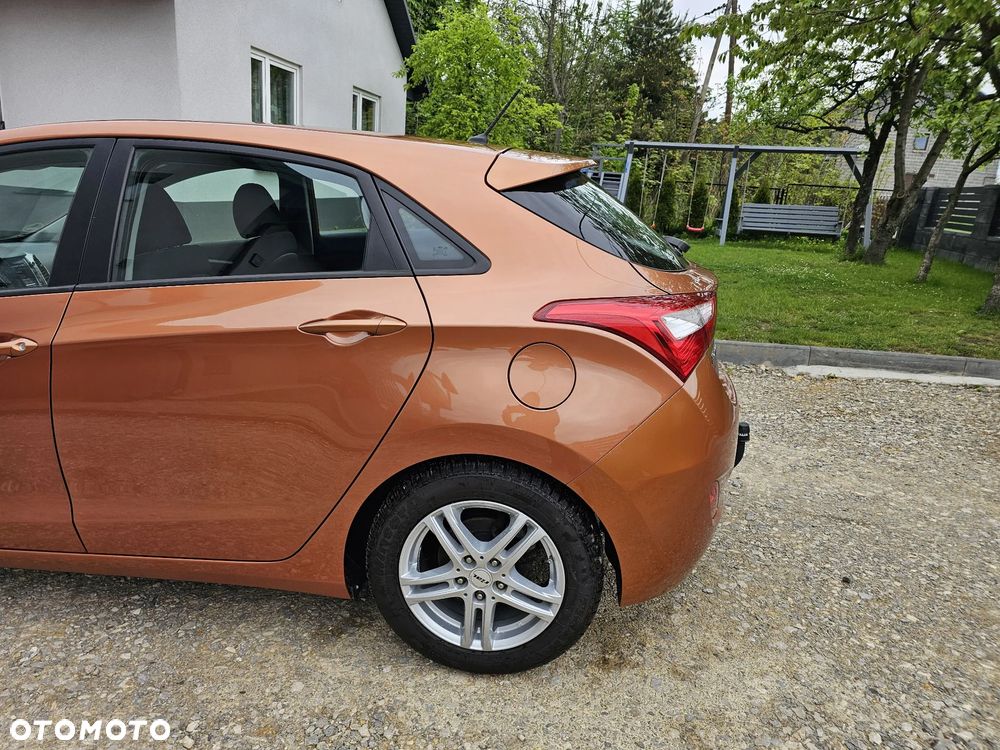 Hyundai i30 - 32