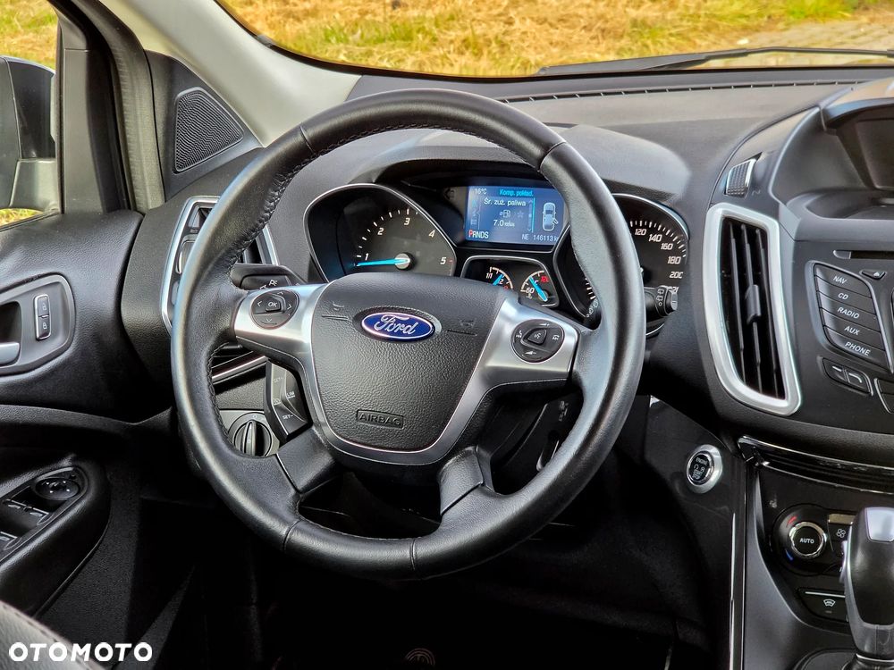 Ford Kuga - 13