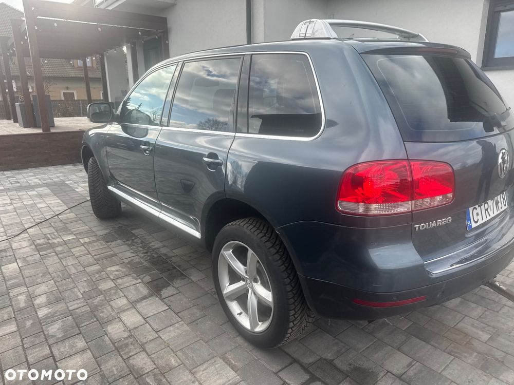 Volkswagen Touareg - 16