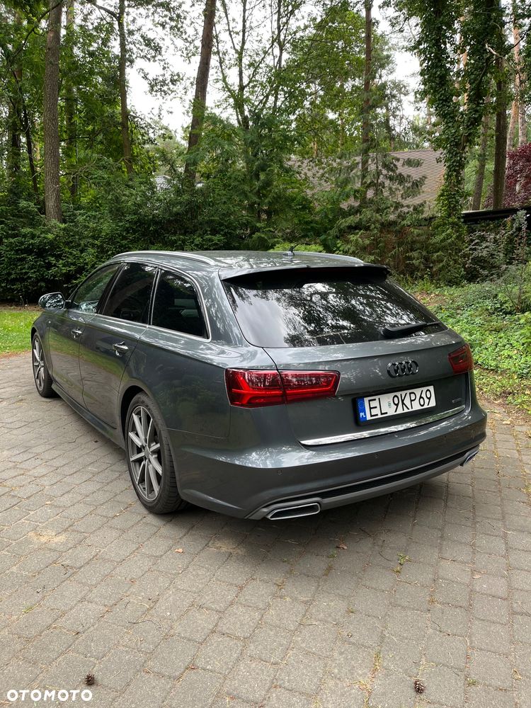 Audi A6 Avant 2.0 TDI quattro S tronic - 32