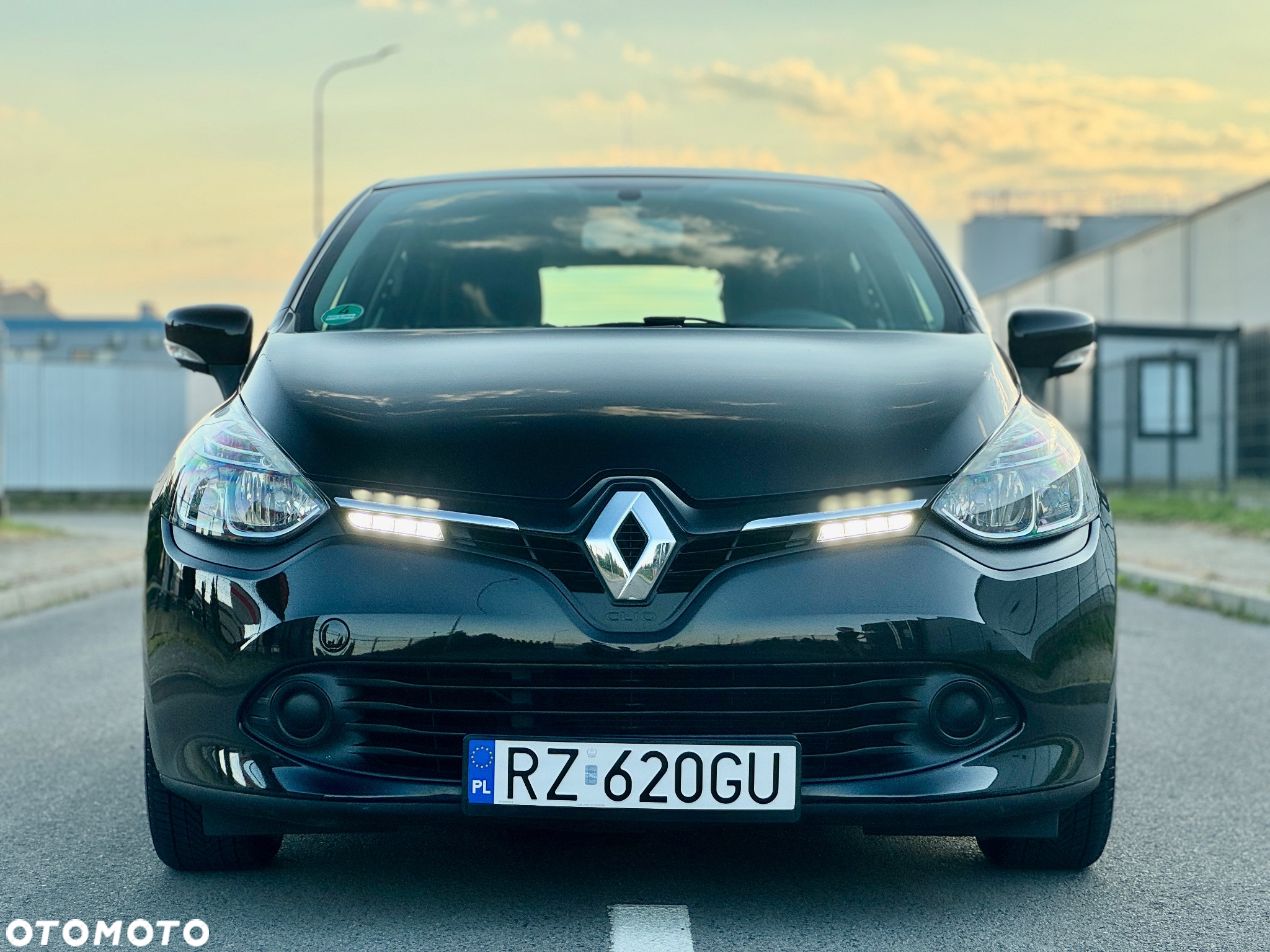 Renault Clio 1.2 16V 75 Life - 15