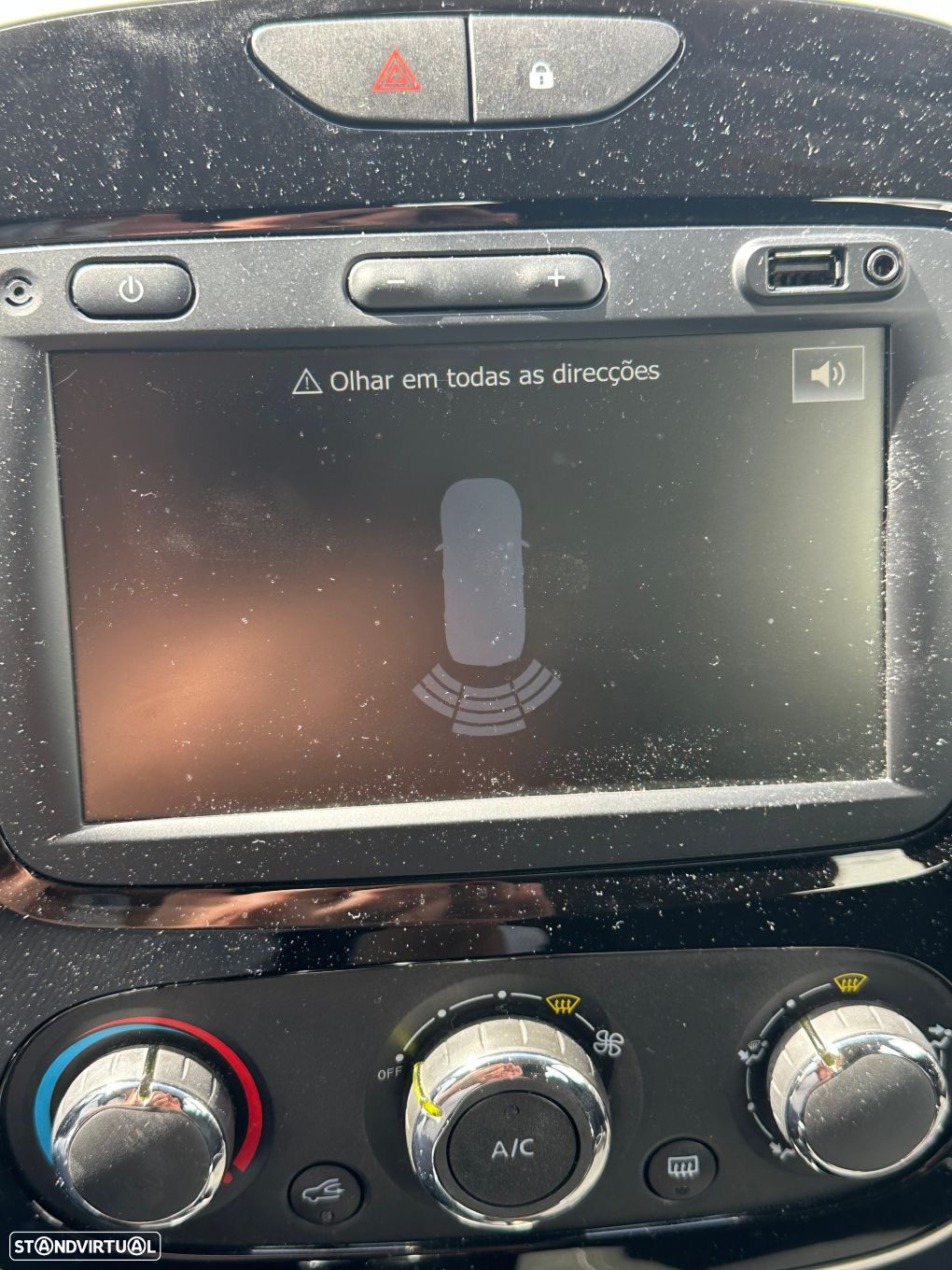 Renault Captur 1.5 dCi Exclusive - 22