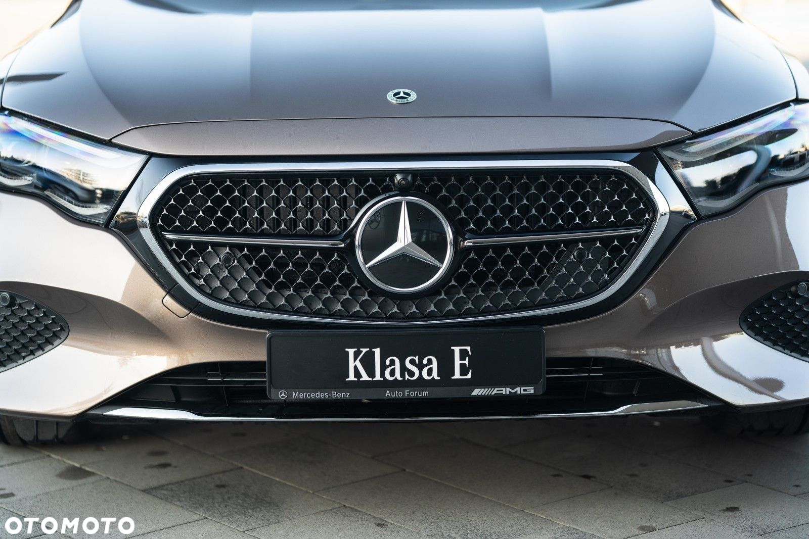 Mercedes-Benz Klasa E - 12
