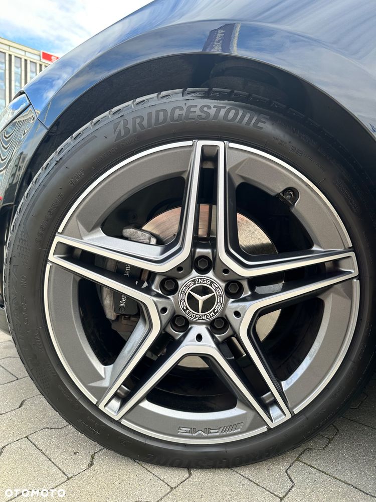 Mercedes-Benz Klasa A 180 AMG Line 7G-DCT - 18