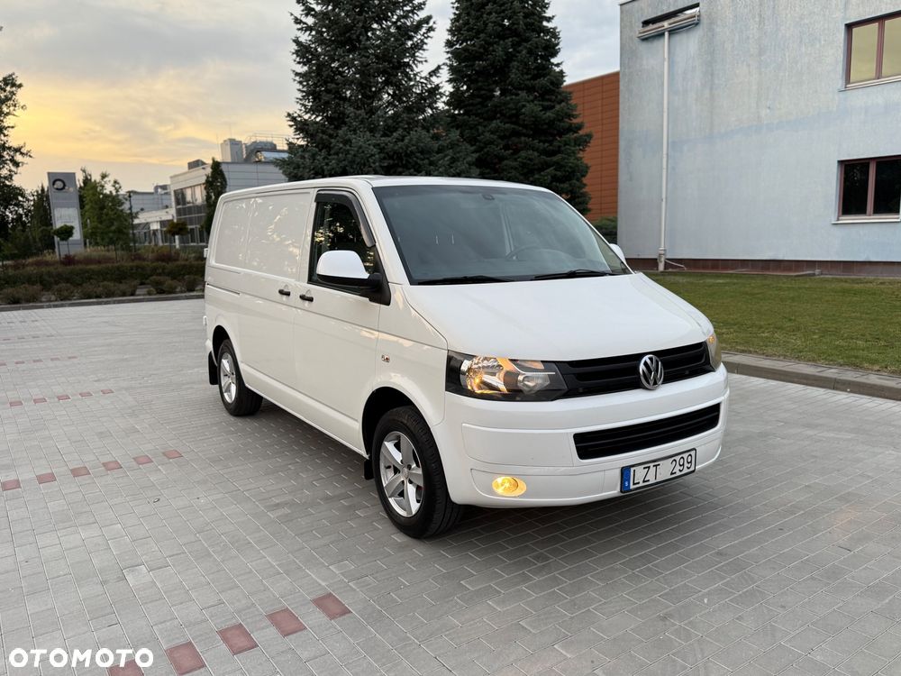 Volkswagen Transporter - 4
