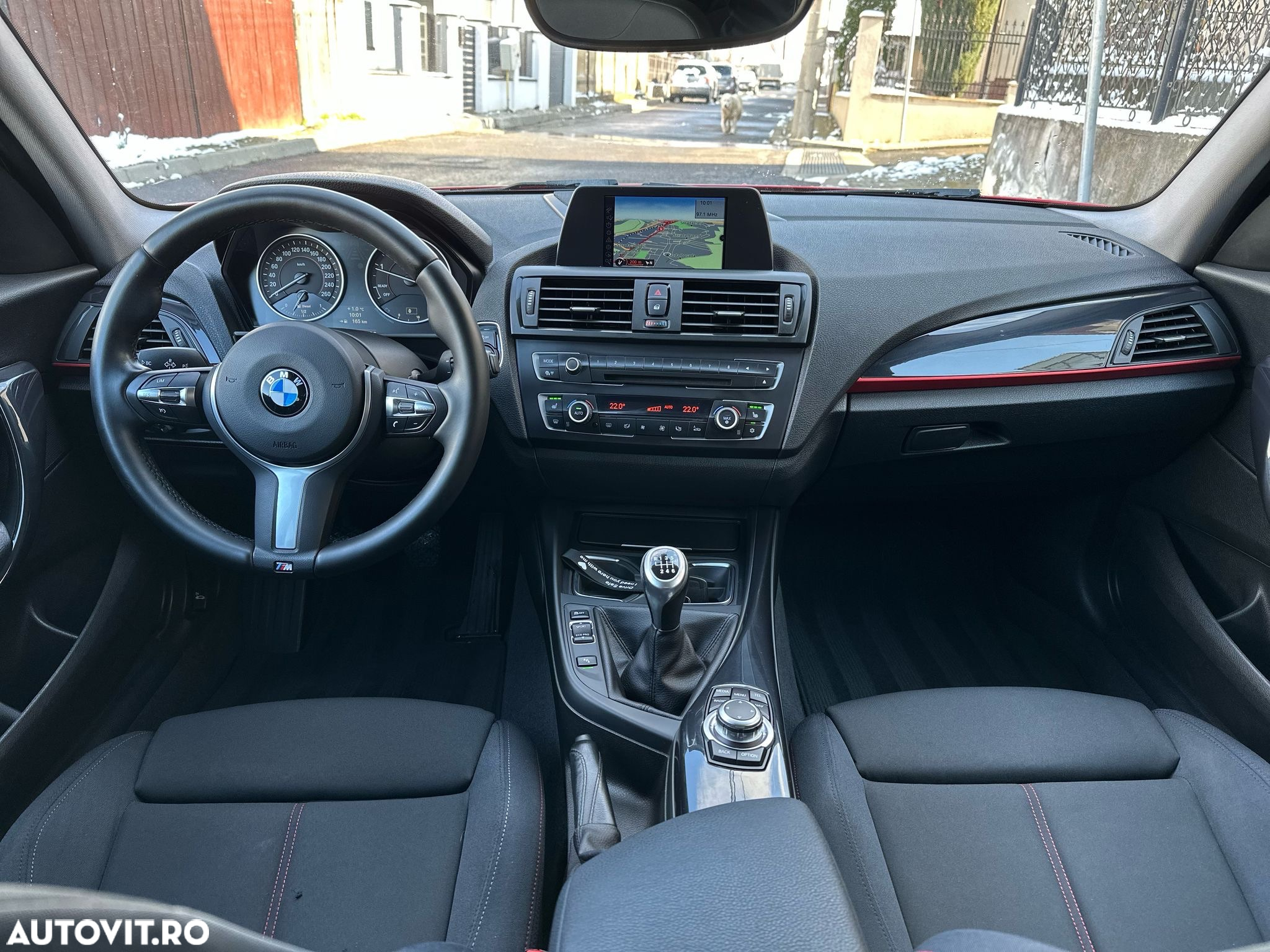 BMW Seria 1 120d - 14