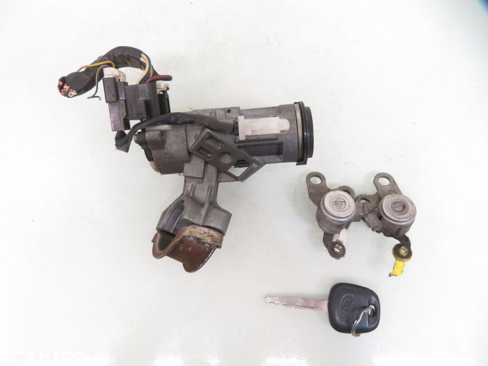STACYJKA WKŁADKI TOYOTA YARIS I 450200D01 - 6