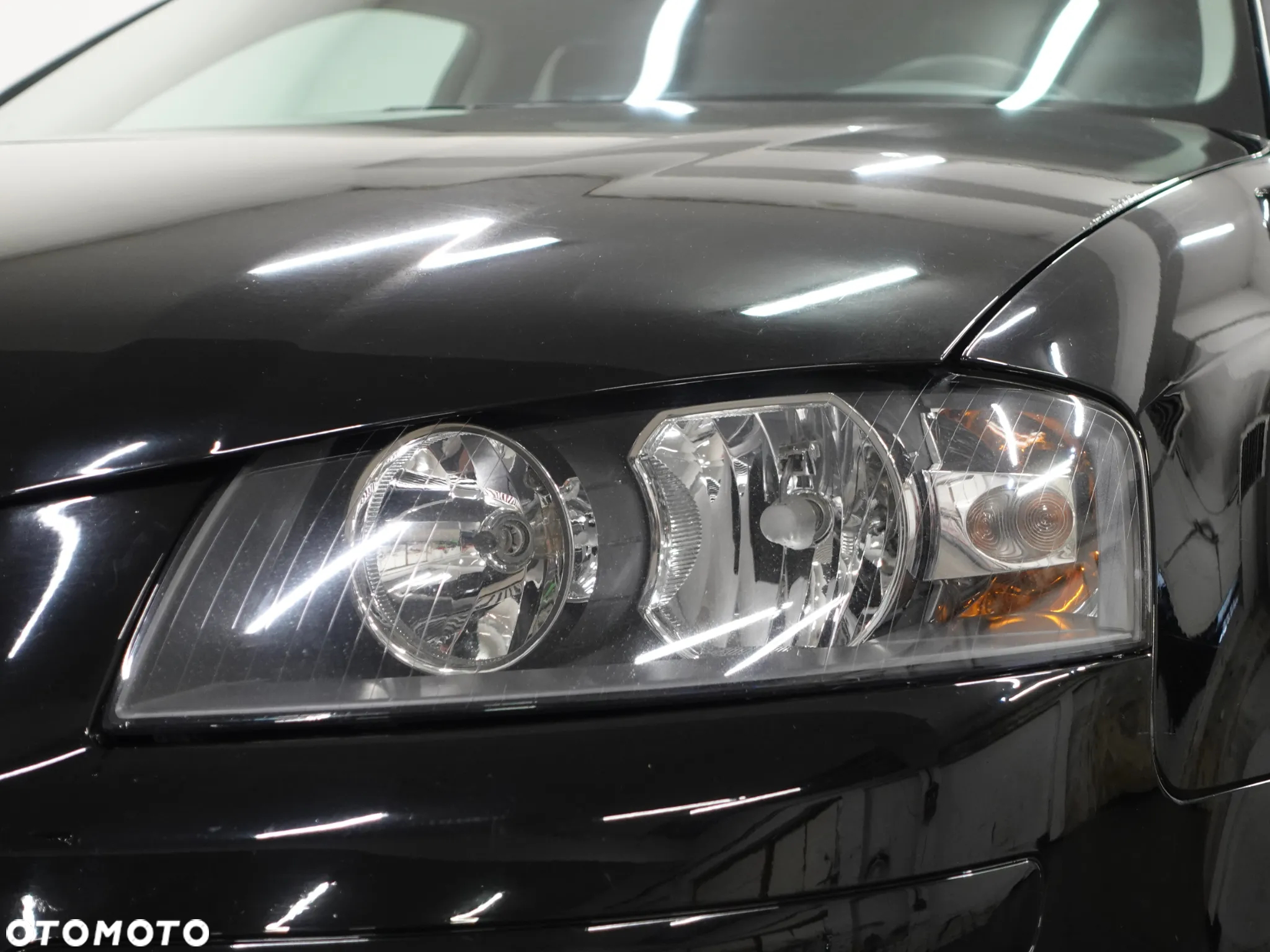 Audi A3 1.6 Ambiente - 15
