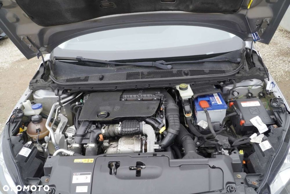 Peugeot 308 BlueHDi 120 Stop & Start Style - 26