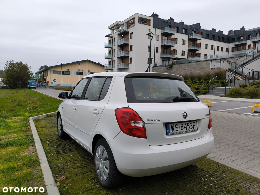 Skoda Fabia 1.4 16V Ambition - 5