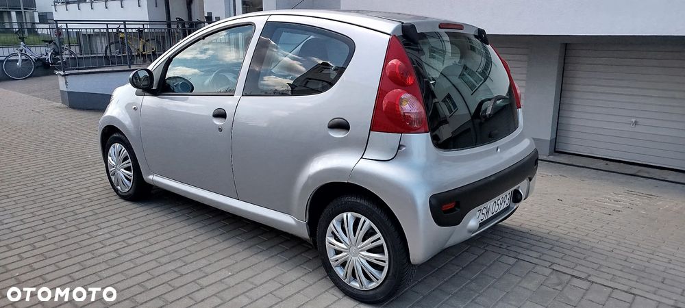 Peugeot 107 - 5