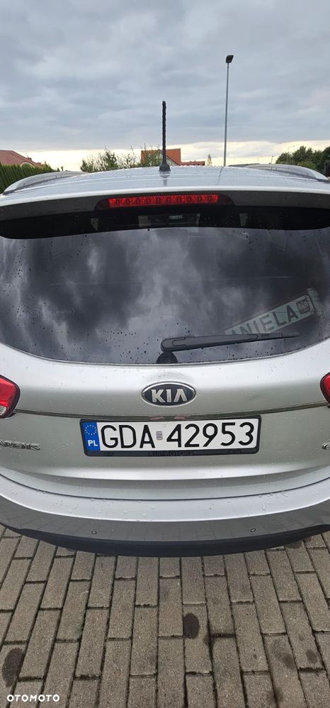 Kia Carens 1.7 CRDi L - 12