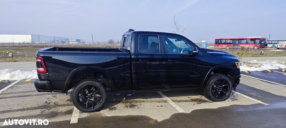 Dodge RAM - 8
