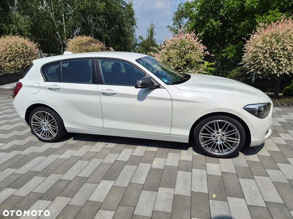 BMW Seria 1 116d Sport Line - 8