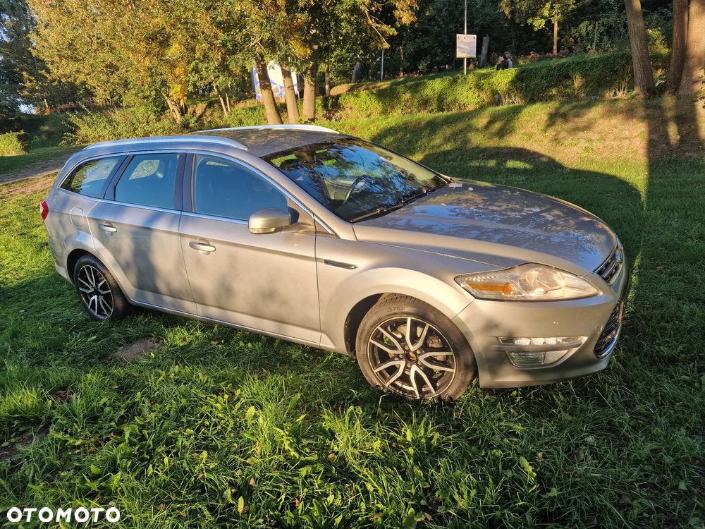 Ford Mondeo 2.0 TDCi Platinium X Plus (Titanium) - 26