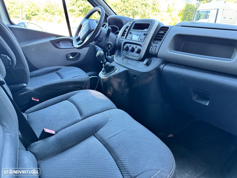Renault Trafic 1.6 dCi L2H1 1.2T SS - 8