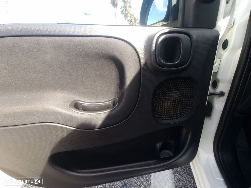 Fiat Panda 1.2 Lounge S&S - 25