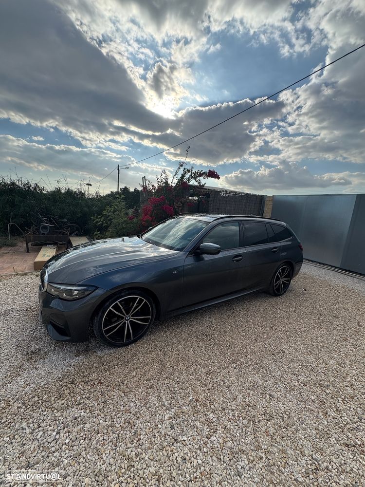 BMW 318 d Touring Pack Desportivo M Auto - 5