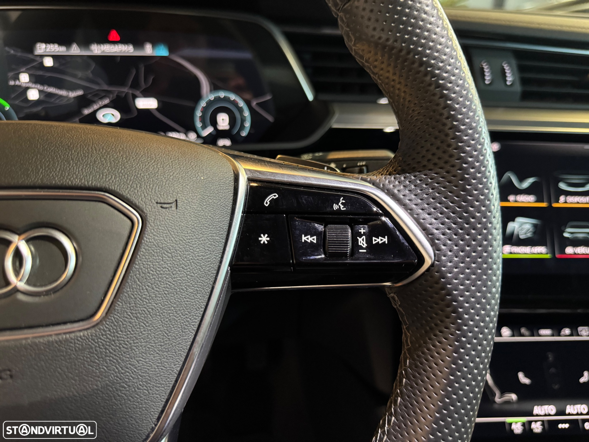 Audi e-tron Sportback 55 quattro S line - 16
