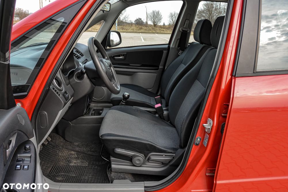 Suzuki SX4 1.5 Streetline 4x2 Classic - 7
