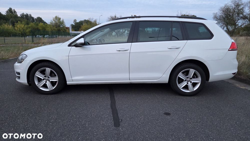 Volkswagen Golf 2.0 TDI BlueMotion Technology Allstar - 4