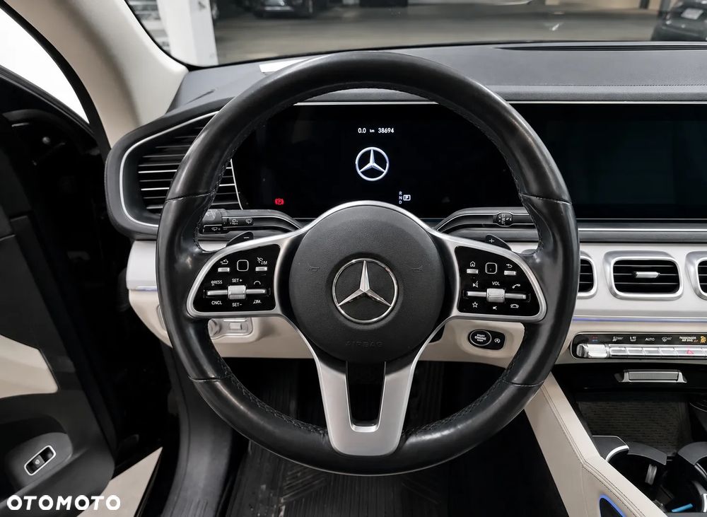 Mercedes-Benz GLE 300 d 4Matic 9G-TRONIC AMG Line - 8