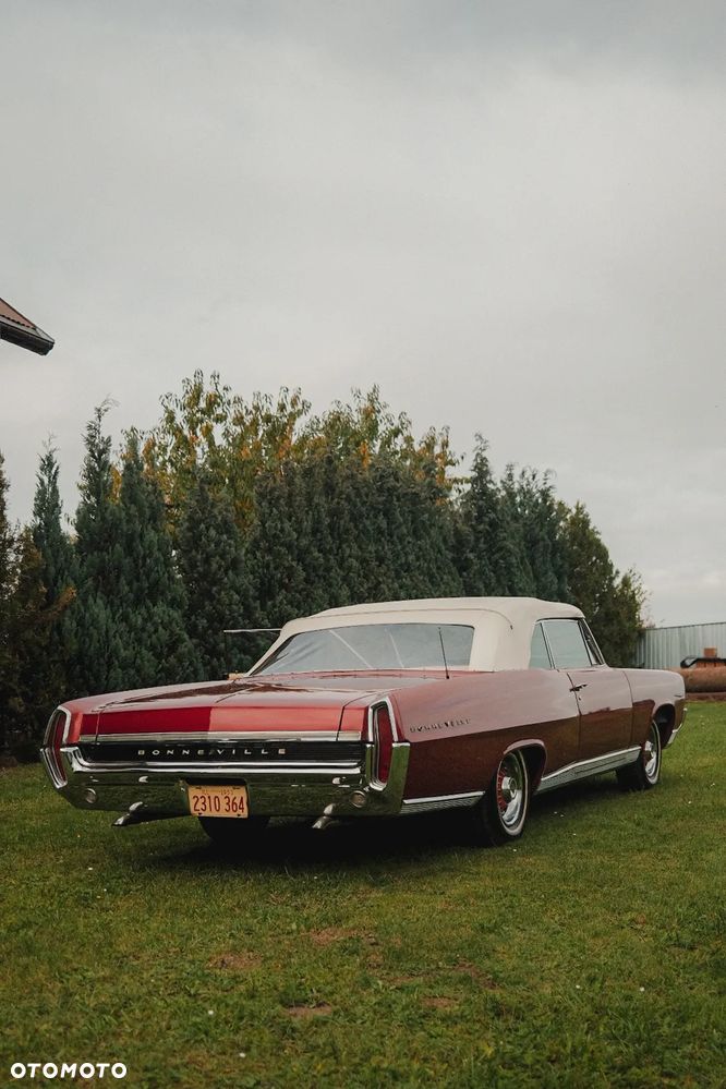 Pontiac Bonneville - 13