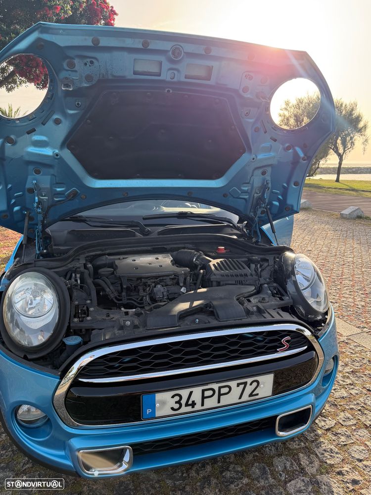 MINI 5 Portas Cooper D - 8