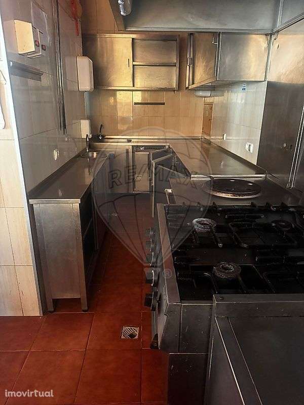 Loja  para arrendamento - Grande imagem: 5/12