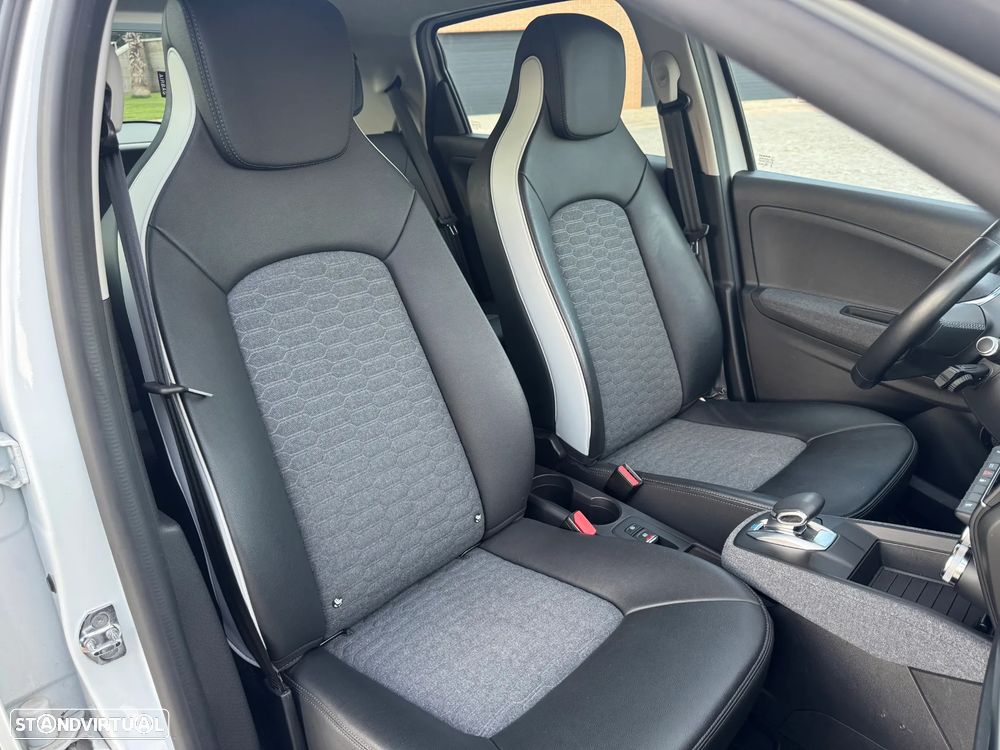 Renault Zoe (c/ Bateria) EV50 135hp Iconic - 5