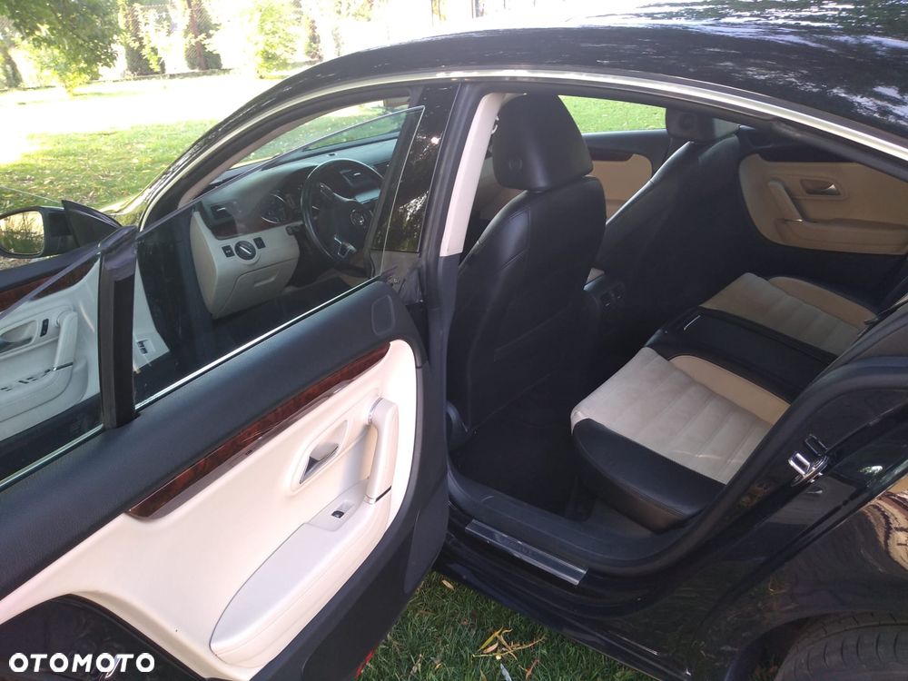 Volkswagen CC - 6