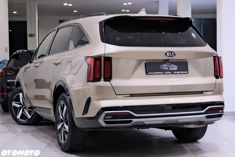 Kia Sorento - 8