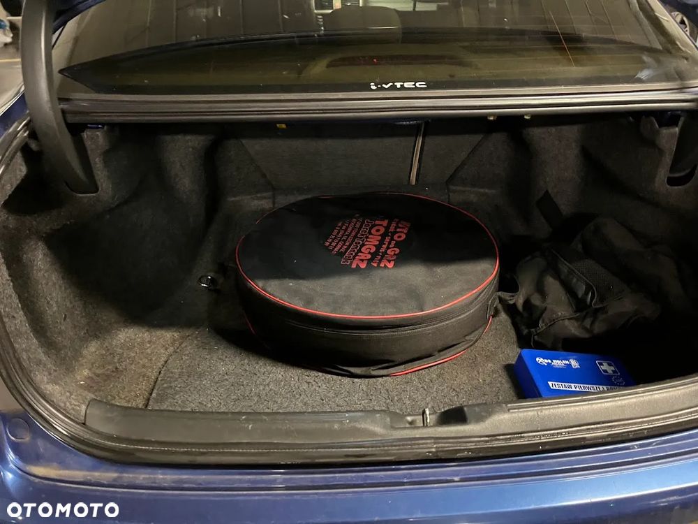 Honda Accord 2.0 Comfort - 9