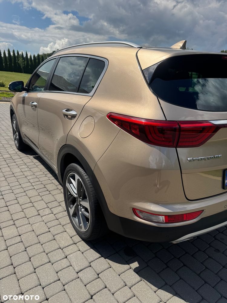 Kia Sportage 1.6 T-GDI AWD GT LINE - 16